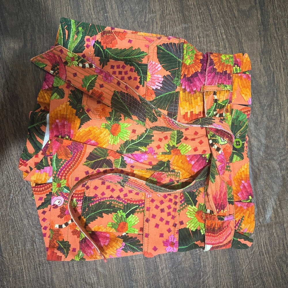 Farm Rio Women's High Rise Paperbag Shorts in Orange Blooming Garden Size: XS - Picture 7 of 13